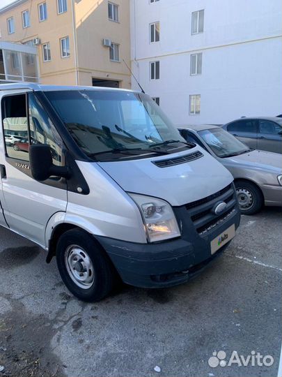 Ford Transit цельнометаллический, 2008