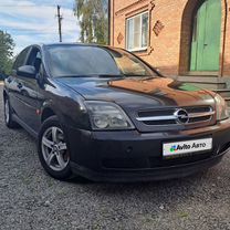 Opel Vectra 1.8 MT, 2004, 493 000 км, с пробегом, цена 400 000 руб.