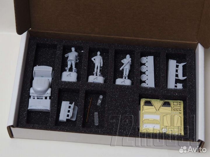 Модель смз-сза автомобиль-мотоколяска 1:72