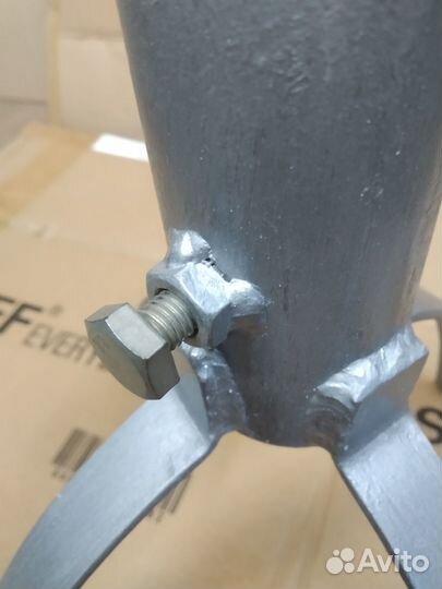 Подставка для елки и различных приспособлений