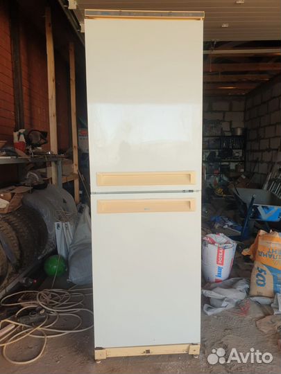 Холодильник Стинол