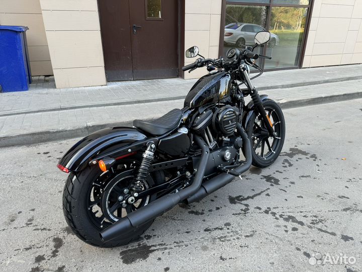 Harley-Davidson Sportster 883 Iron 2021