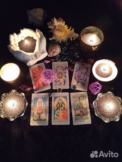 Таролог. Консультация таролога. Гадание на картах