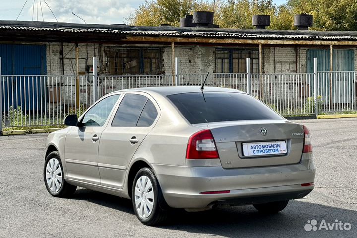 Skoda Octavia 1.6 AT, 2013, 110 684 км