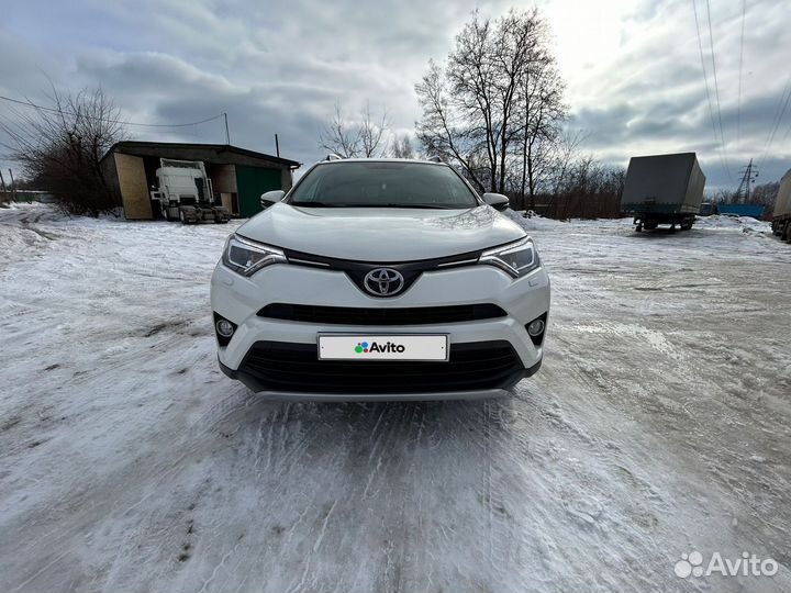 Toyota RAV4, 2017