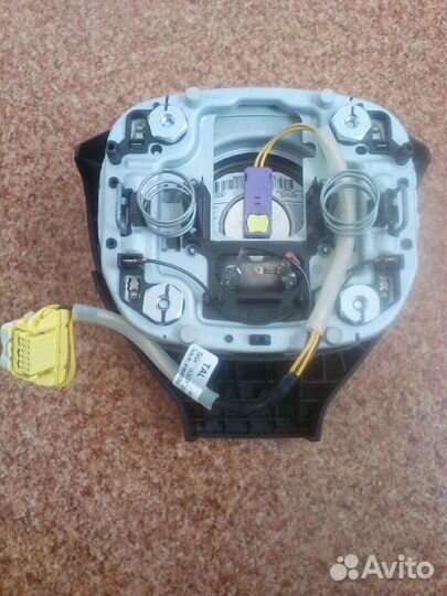 Airbag Подушка безопасности в руль VW Golf V