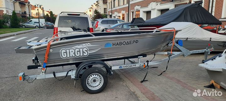 Лодка Girgis 390 - отличный выбор для рыбалки на водоемах