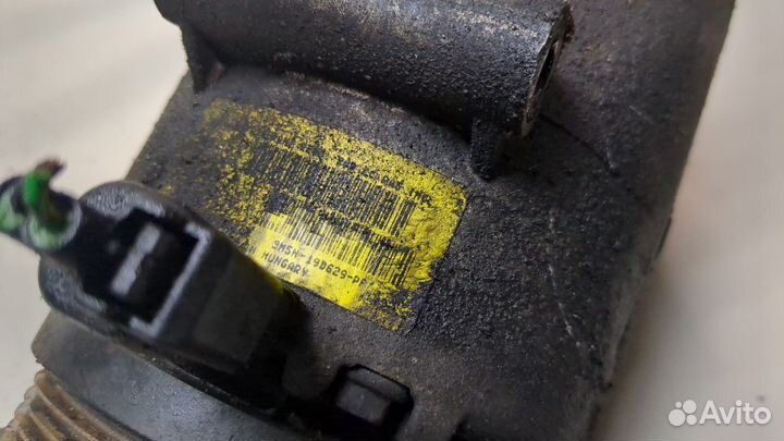 Компрессор кондиционера Volvo S40 2004, 2005