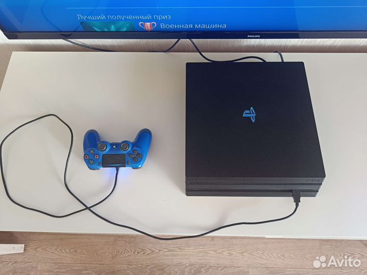Sony playstation 4 pro (7208)