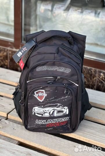 Школьный рюкзак для мальчиков