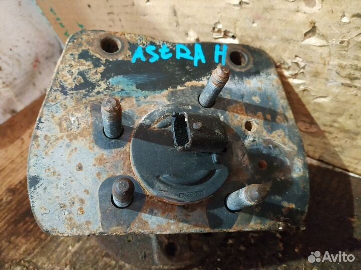 Ступица задняя Opel Astra