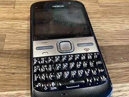 Телефон Nokia E5