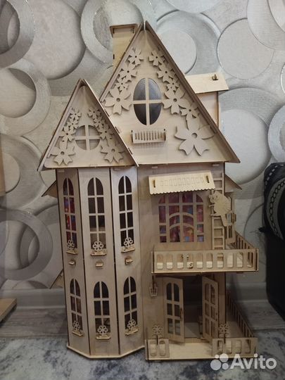 Продам домик для кукол