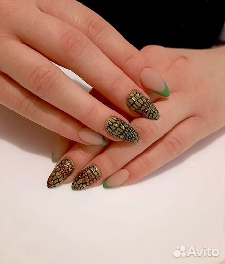 Маникюр, педикюр, наращивание и коррекция ногтей