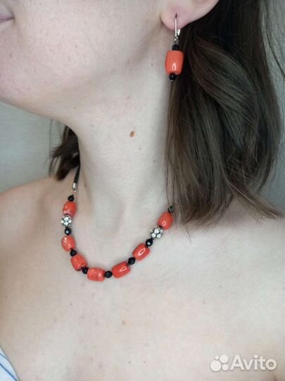 Бусы из натуральных камней