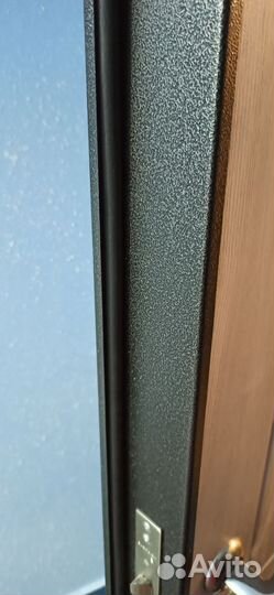 Дверь входная металлическая