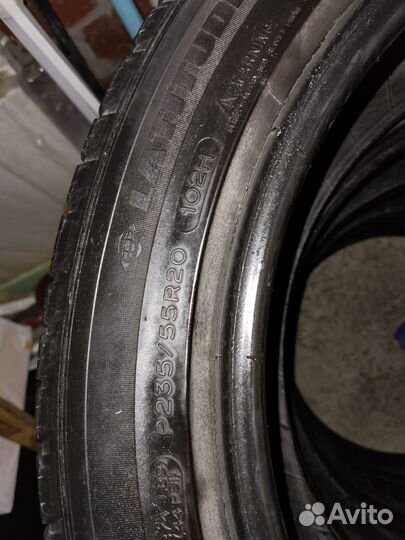 Michelin Latitude Tour HP 235/55 R20