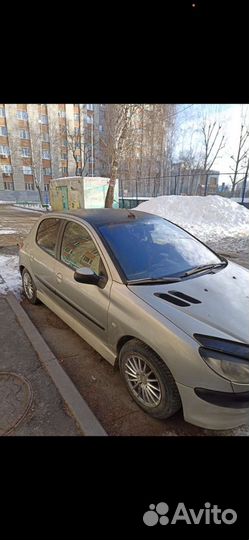 Peugeot 206 1.4 МТ, 2007, битый, 20 000 км