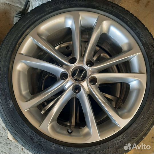 Колеса VW 235/45R17 Michelin Primacy 4