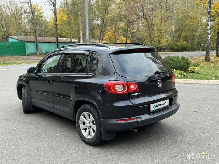 Volkswagen Tiguan 2.0 AT, 2009, 325 500 км