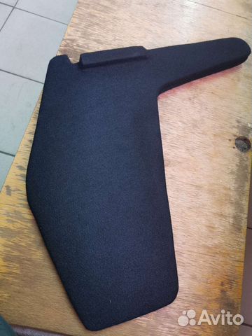 Боковины задней акустической полки для а/м Нива