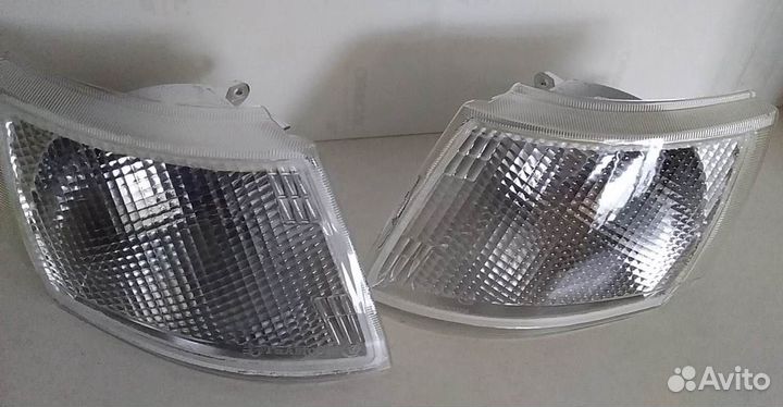 Поворотник на фару на ваз 2110-12 белый под Киржач