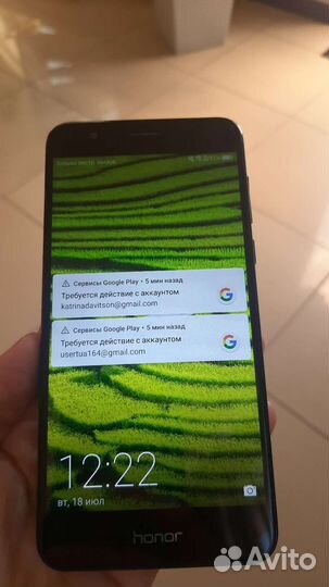 Телефон Huawei