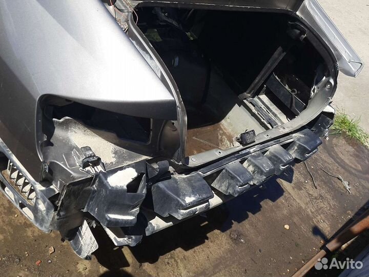 Задняя панель Peugeot 407