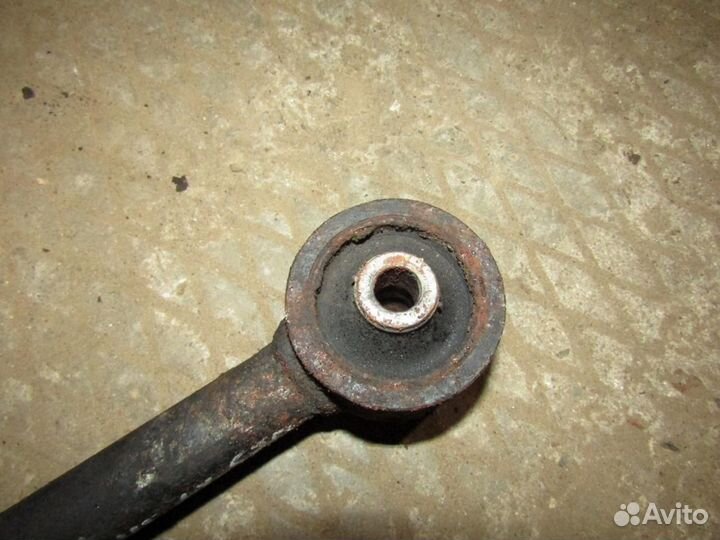 Тяга задняя продольная левая LX 570 2007