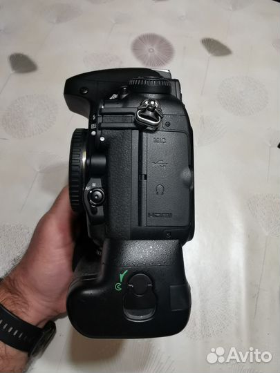 Зеркальный фотоаппарат Nikon d800