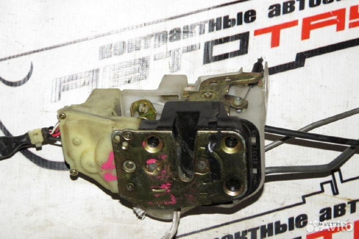 Замок двери mazda MPV LW3W LW5W lwew lwfw передний правый L08158310D