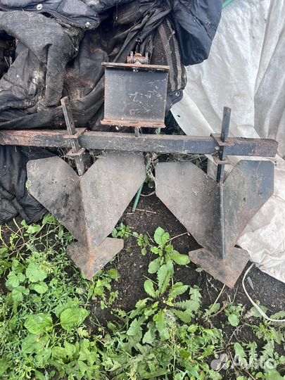 Плуг для мотоблока