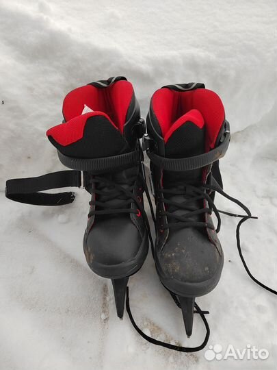 Коньки хоккейные детские