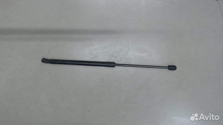 Амортизатор капота Chevrolet Camaro, 2017