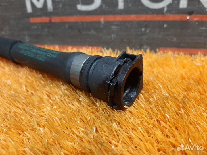 Патрубок вентиляции Bmw 7-Series E65 N62B44A 2003