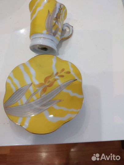 Чашка с блюдцем для кофе