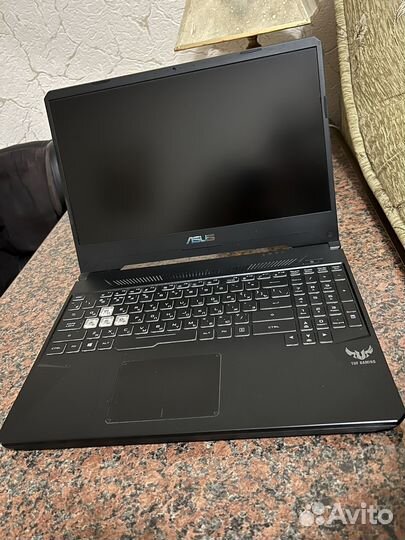 Ноутбук asus