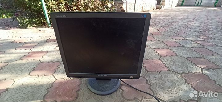 Монитор для компьютера бу