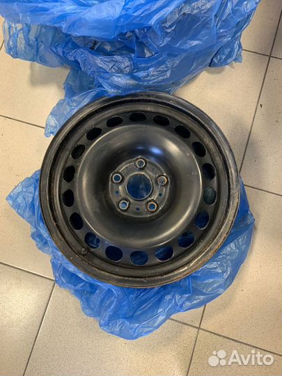 Диски штампованные r16 VW