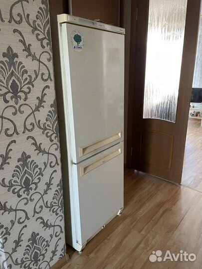 Холодильник Stinol