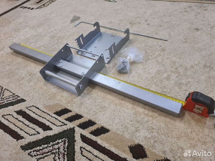 Настенное крепление для телевизора