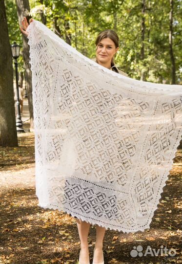 Пуховой платок/шаль