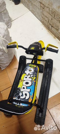 Детский снегокат