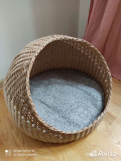 Лежанка для кошек и собачек новые