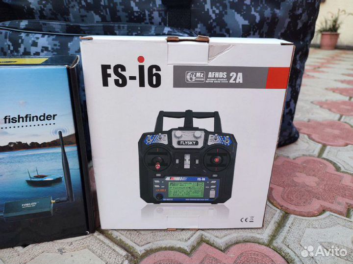 Прикормочный карповый кораблик Runferry Solo V2