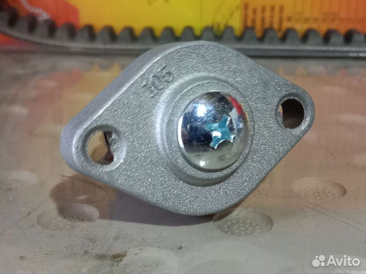 Натяжитель цепи на скутер 150сс