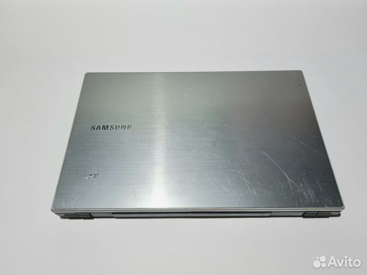 Samsung NP305V5A