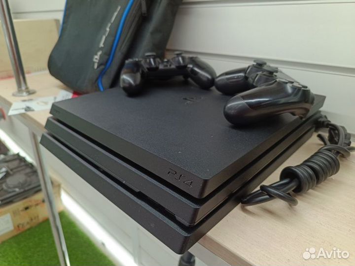 Игровая приставка Sony PlayStation 4 Pro