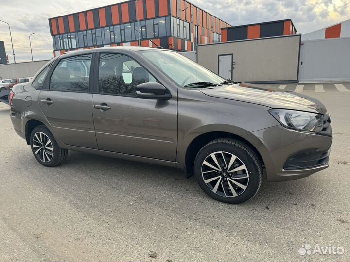 LADA Granta 1.6 МТ, 2024, 5 км