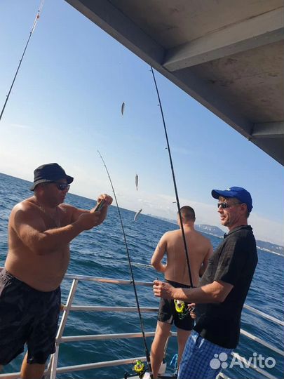 Рыбалка на море в Сочи